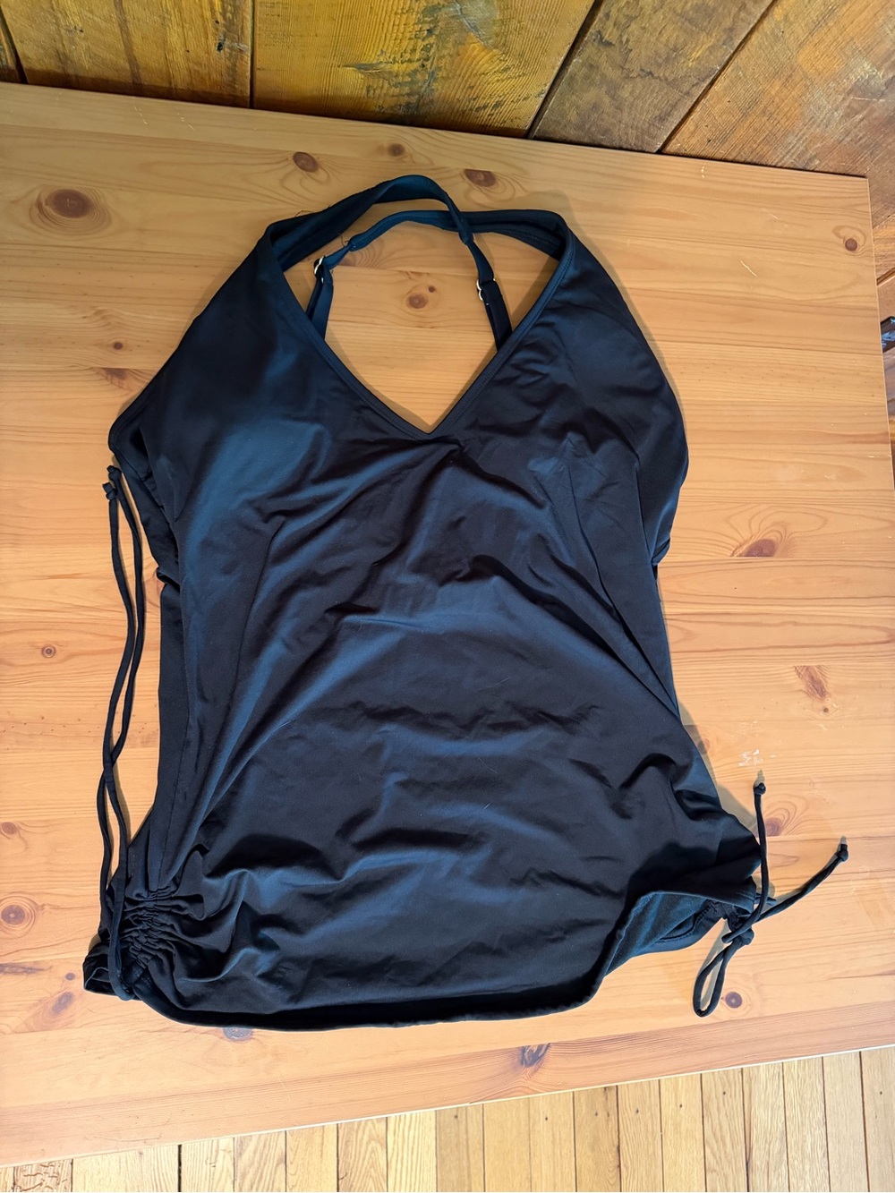 Catalina Swimwear Black Tankini Top Swim Size XXL Ribbed V Neck Beach Resortwear